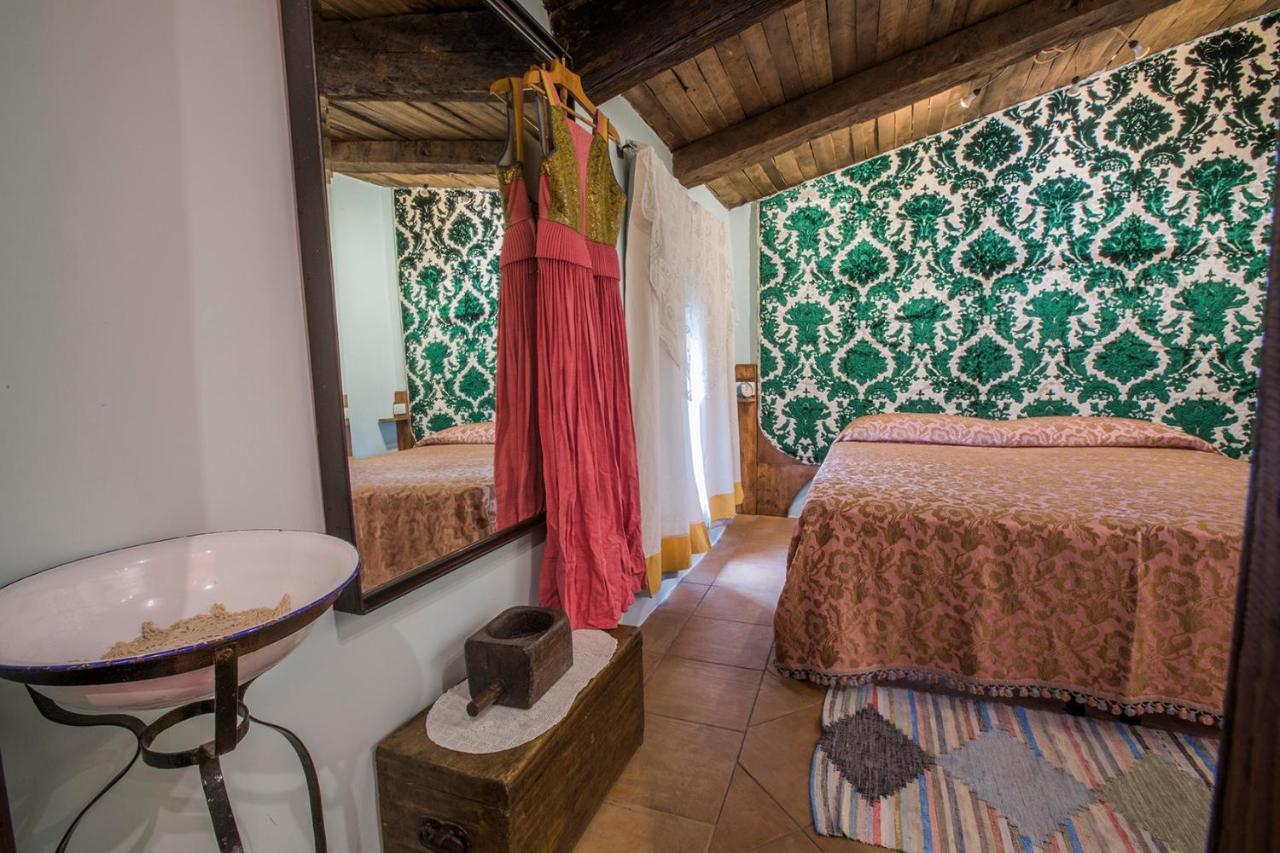 Il Nibbio - Soffitta Delle Ginestre Apartment Morano Calabro Bagian luar foto