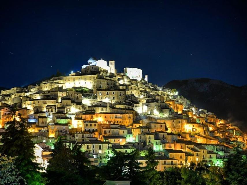 Il Nibbio - Soffitta Delle Ginestre Apartment Morano Calabro Bagian luar foto