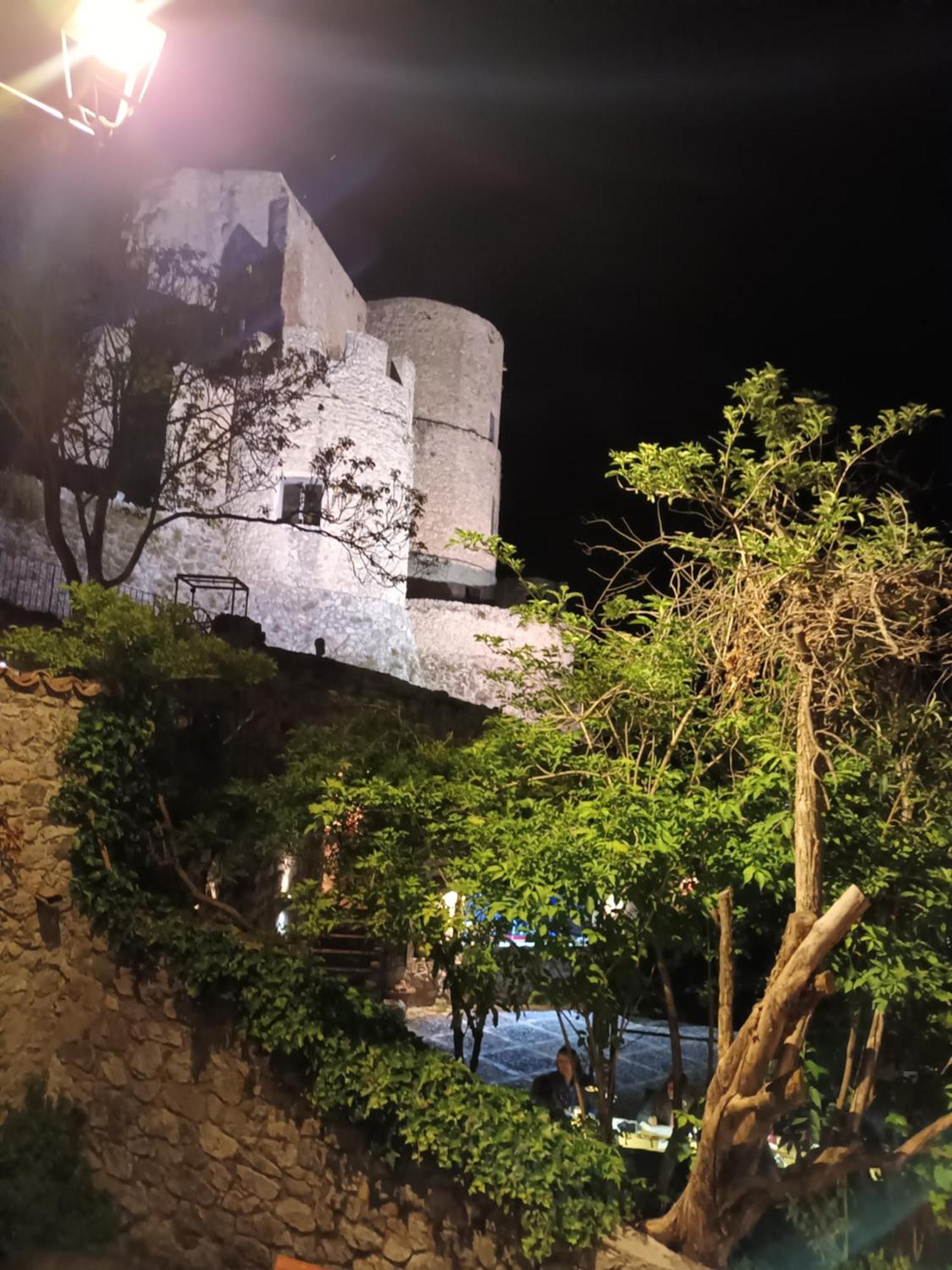 Il Nibbio - Soffitta Delle Ginestre Apartment Morano Calabro Bagian luar foto
